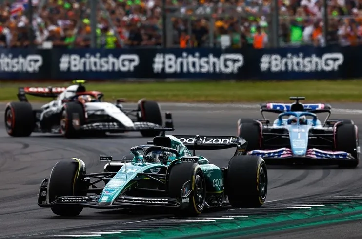 Stroll corriendo en el GP de Gran Bretaña