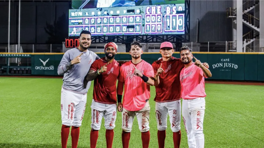 Los lanzadores de Veracruz tras el juego perfecto