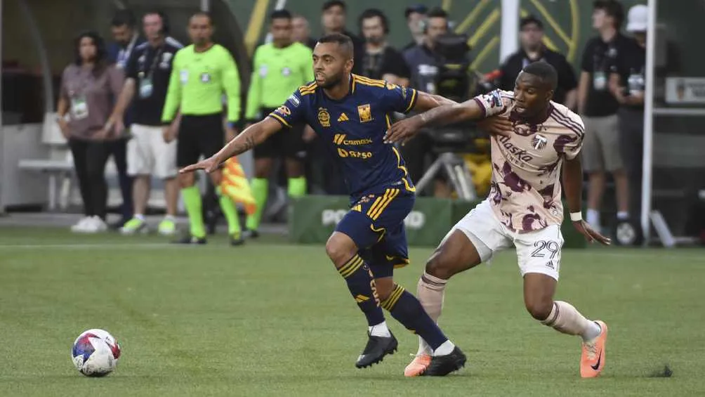 Tigres marcha primero de grupo