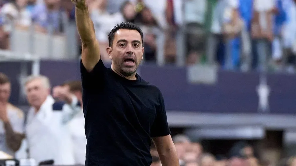Xavi durante El Clásico en Estados Unidos