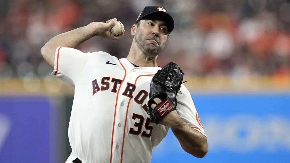 El pitcher de 40 años durante su etapa en Houston