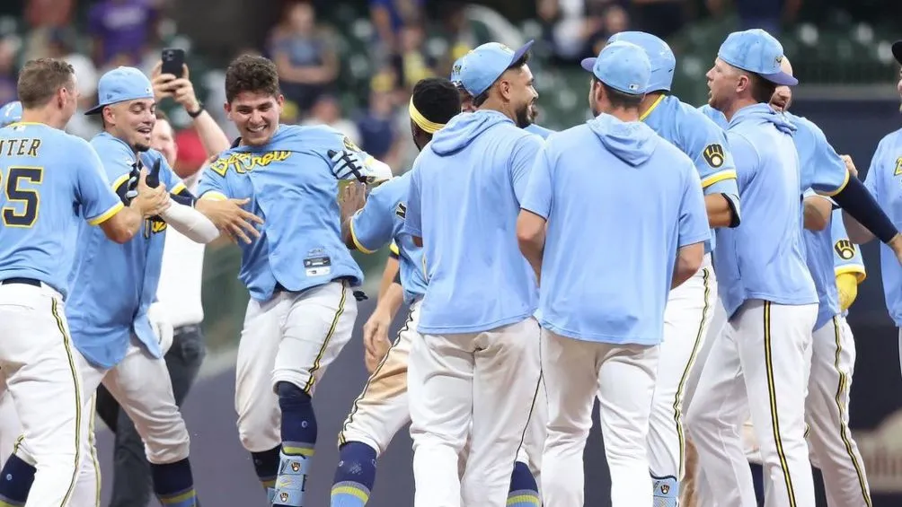 Luis Urías vive su sexta campaña