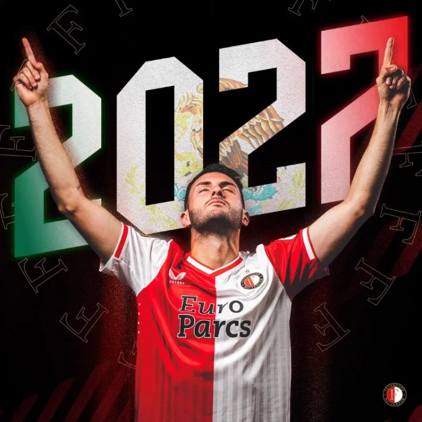 Santi Giménez extendió su contrato con Feyenoord