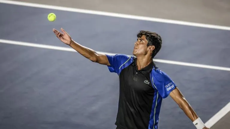 Rodrigo Pacheco jugando el Abierto de Los Cabos