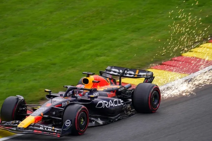 Max Verstappen liderando la temporada de la F1