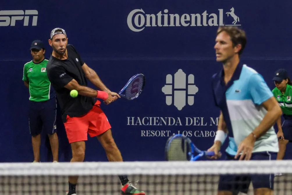 Santiago González se proclamó Campeón de dobles en el Abierto de Los Cabos