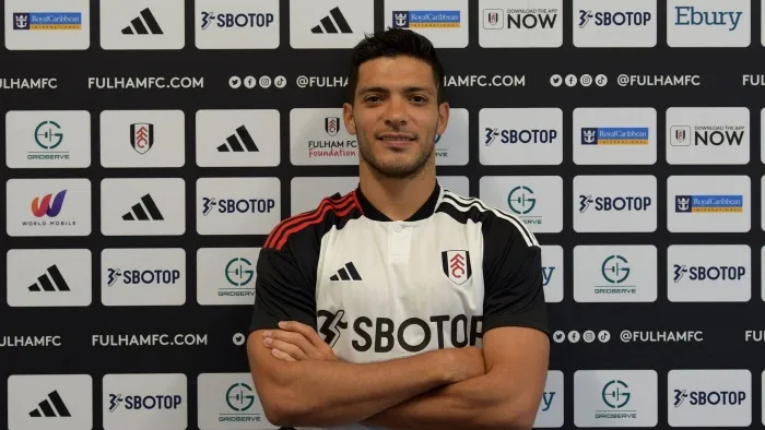 Jiménez firmó con Fulham por dos temporadas