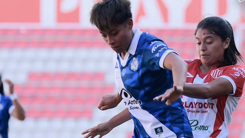 TWITTER: @LigaBBVAFemenil Imágenes del duelo entre Necaxa y Puebla Femenil