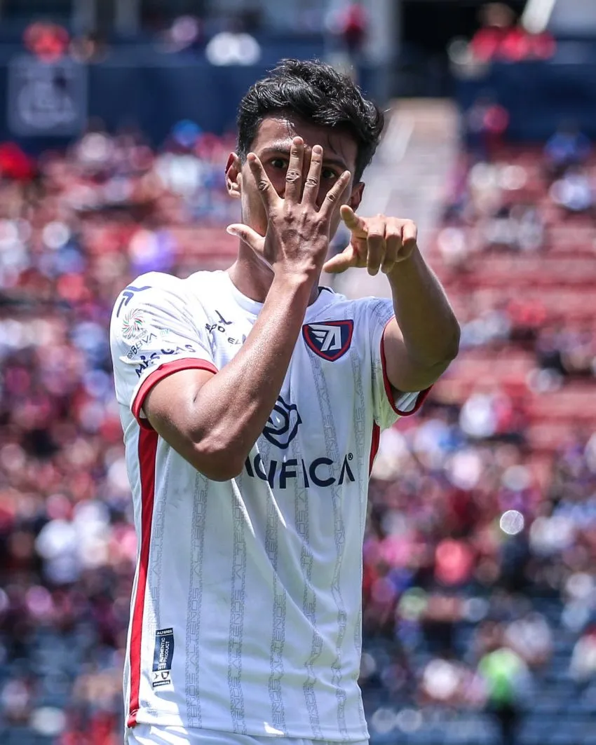 Jairo Mungaray empato el duelo ante Atlante