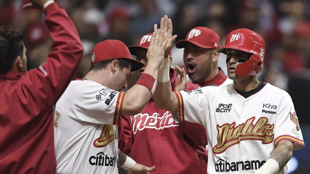 MEXSPORT Diablos durante un partido de temporada regular