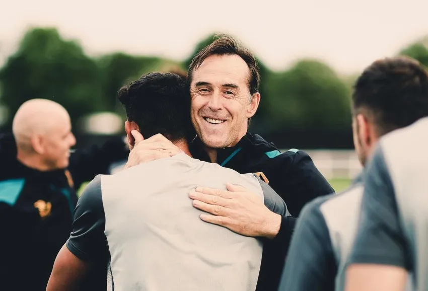 Lopetegui con jugadores de Wolves