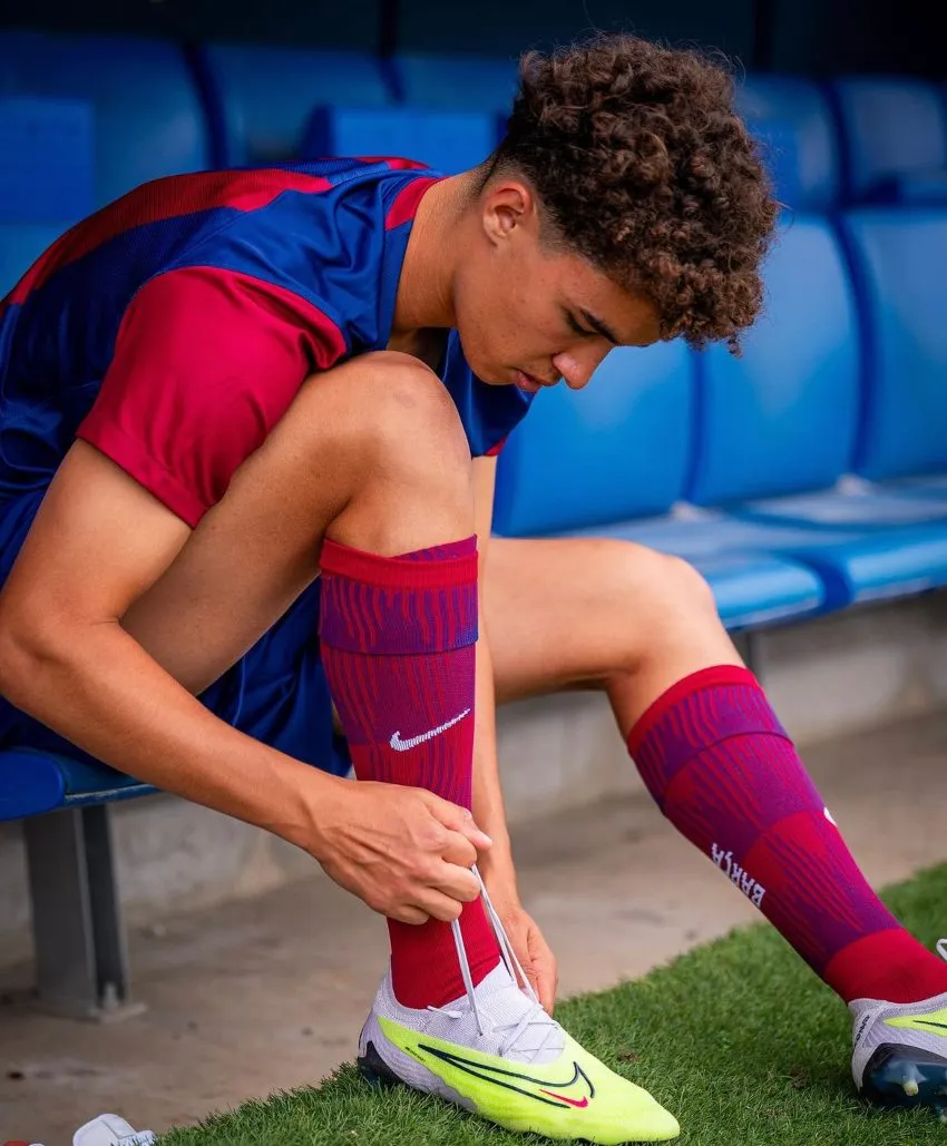 INSTAGRAM: @fcbarcelonab Preparado para el entrenamiento