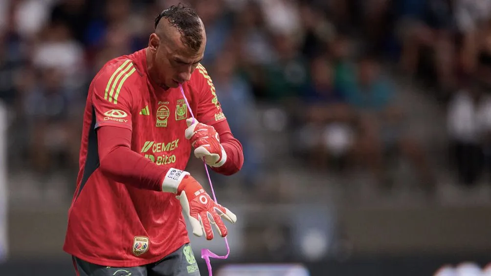 El arquero durante la serie de penales ante Vancouver