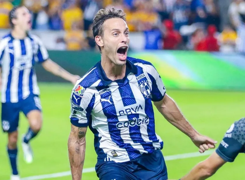 Gol de Sergio Canales