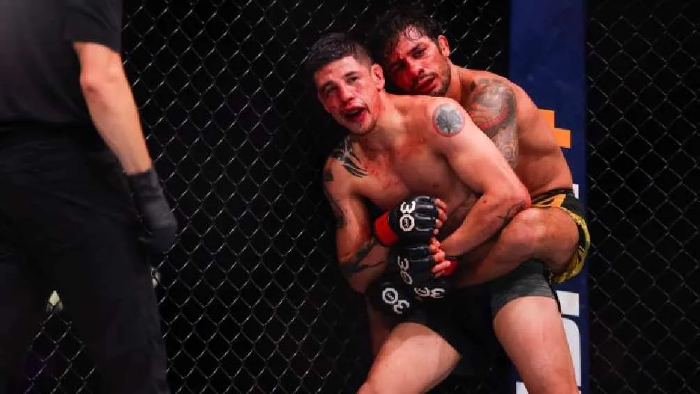 Pantoja ganó por decisión