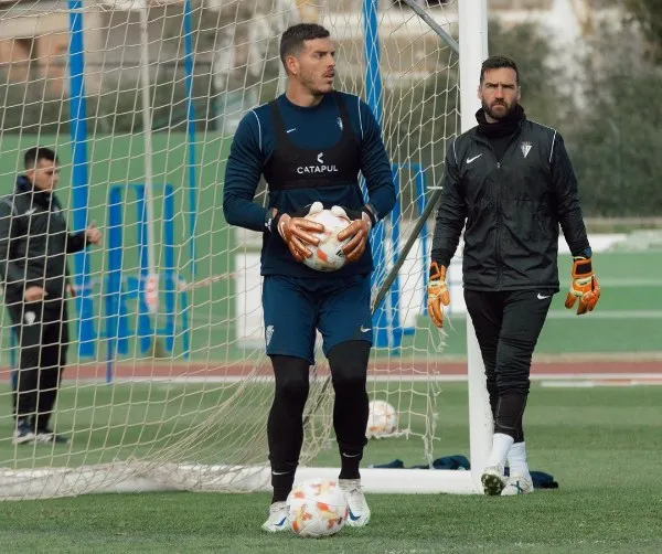 Fassi entrenando con San Fernando