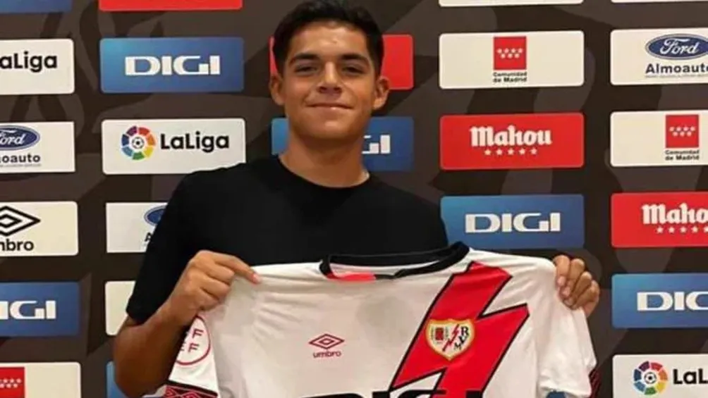 RAYO VALLECANO César Limón fichó con el Rayo Vallecano