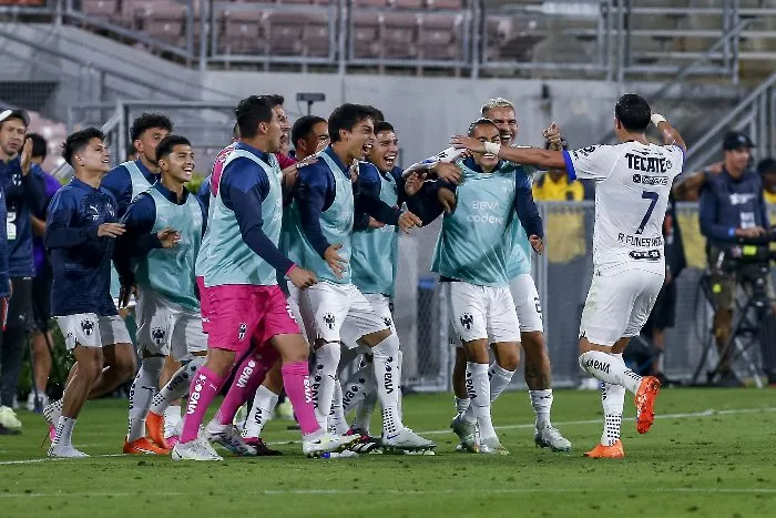 Monterrey celebrando el triunfo
