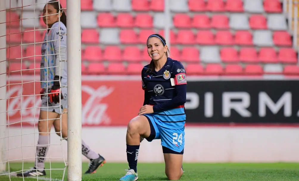 Chivas mantiene su buen paso