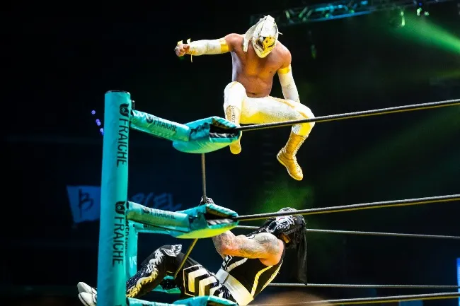 Myzteziz durante la pelea