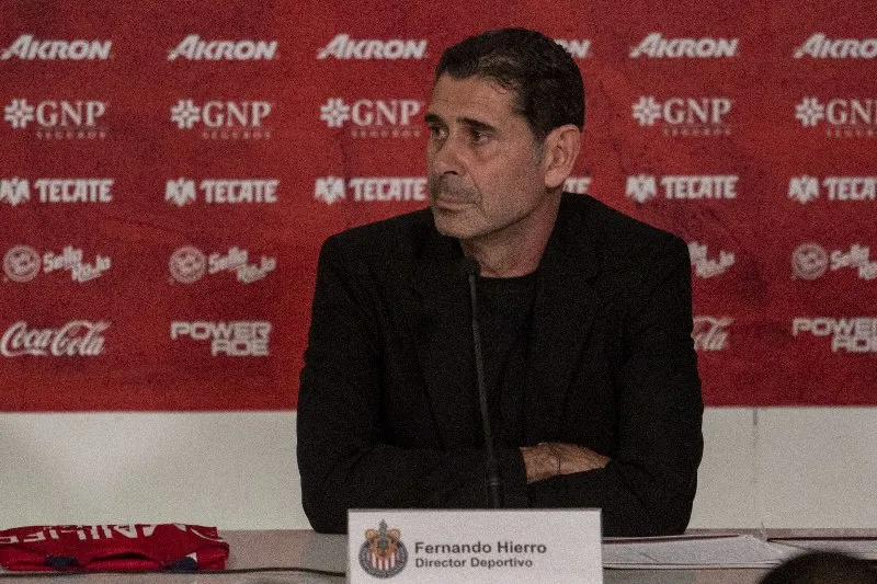 Hierro como Director Deportivo de Chivas