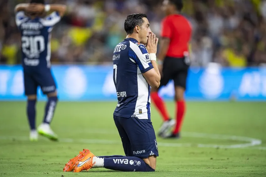 Funes Mori lamentándose