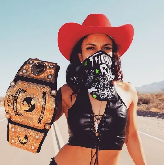 Instagram @thunderrosa22 Thunder Rosa