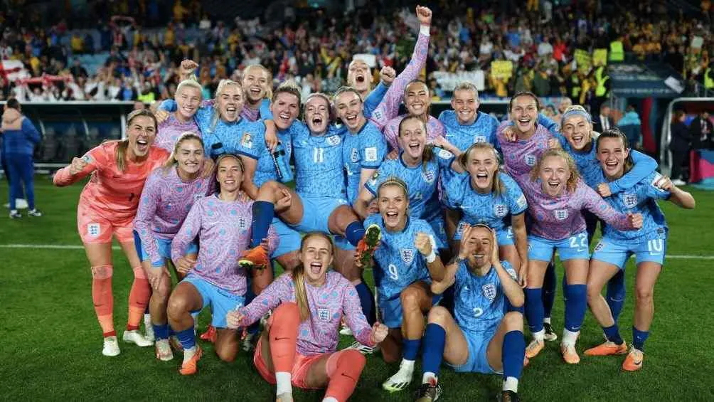 Las jugadoras tras eliminar a Suecia