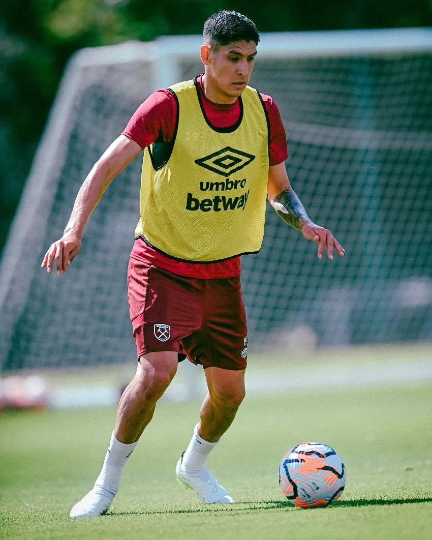 El Machín en entrenamiento con West Ham