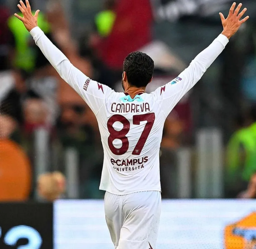 Candreva y su festejo tras su gol