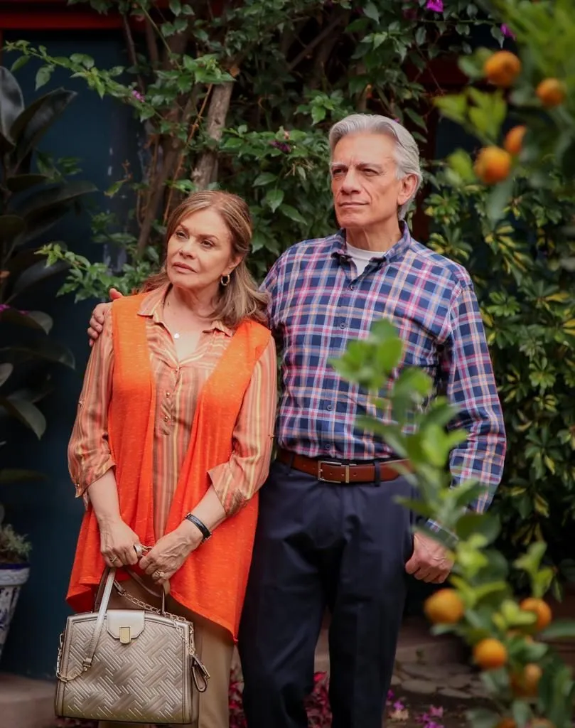 CORTESÍA: Televisa En la telenovela, su personaje se enamora de "Amanda" (María Sorté).