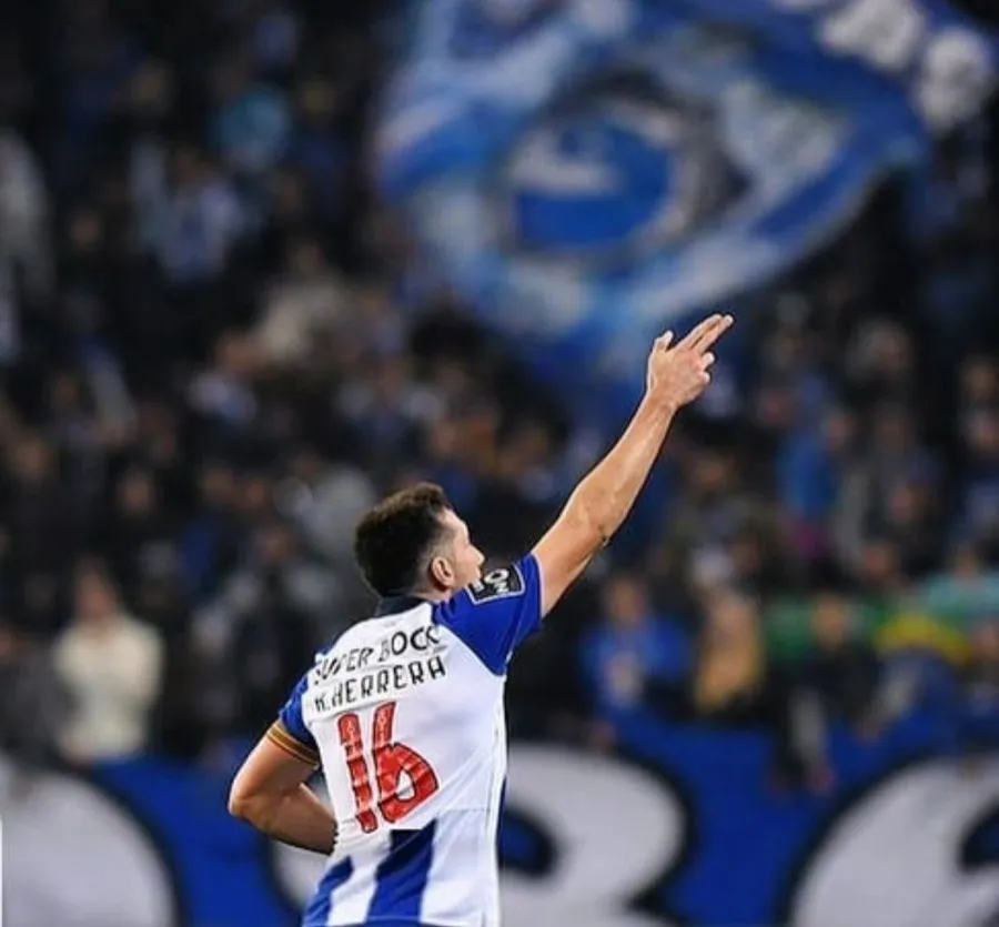 Héctor Herrera en el Porto
