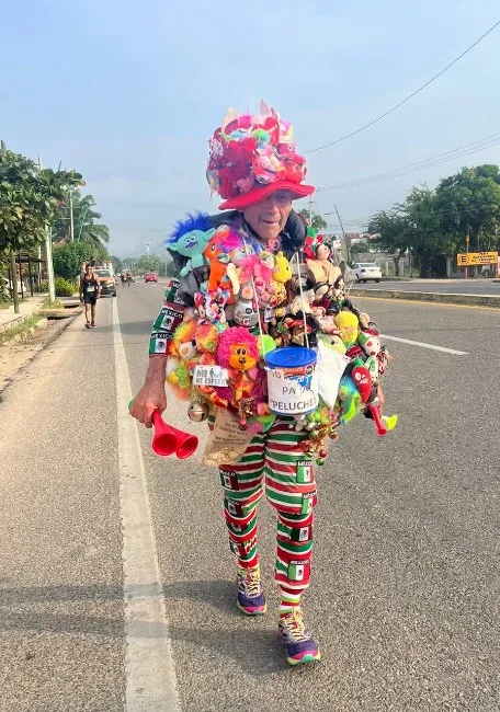 Alejandro Ruiz Olivares, 'El Peluches'