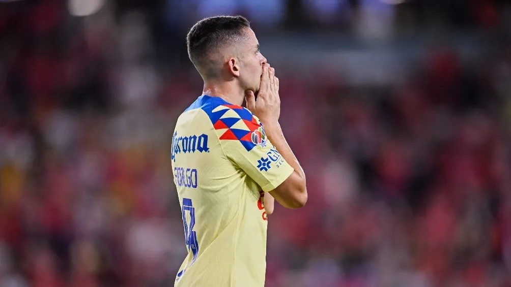 Fidalgo jugando con las Águilas