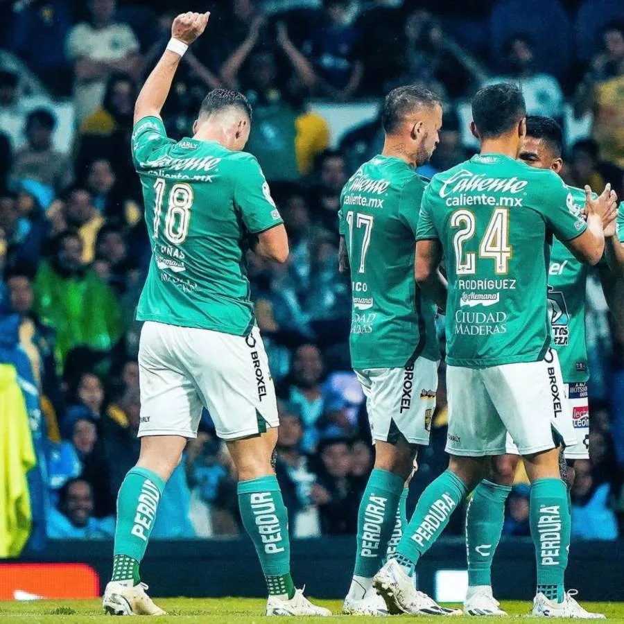 Viñas no festejó el gol