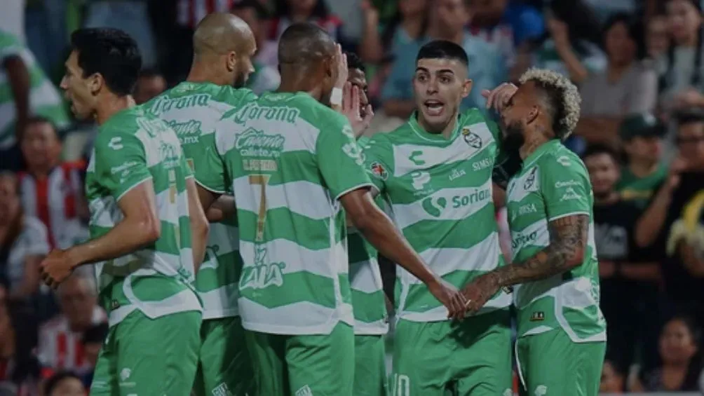 Santos venció a Chivas y le quitó el invicto