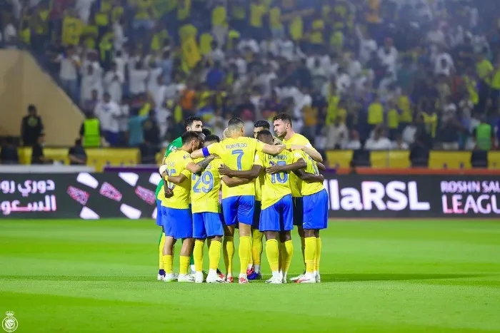 Ronaldo reunido con su equipo