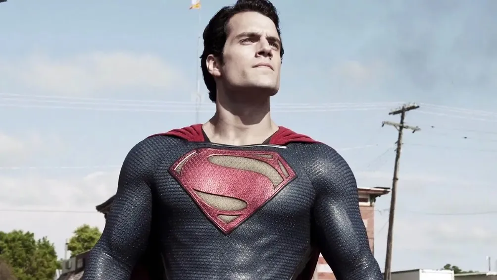 WARNER BROS. PICTURES Superman interpretado por Henry Cavill