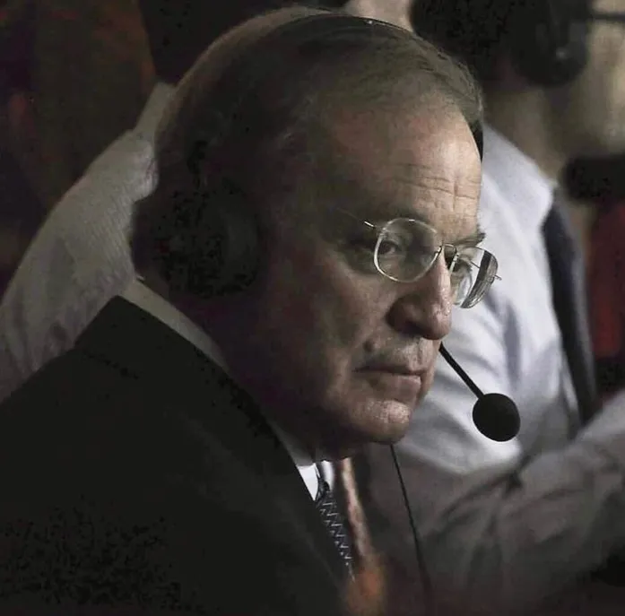 José Ramón Fernández era considerado una &quot;deidad satánica&quot; en Televisa