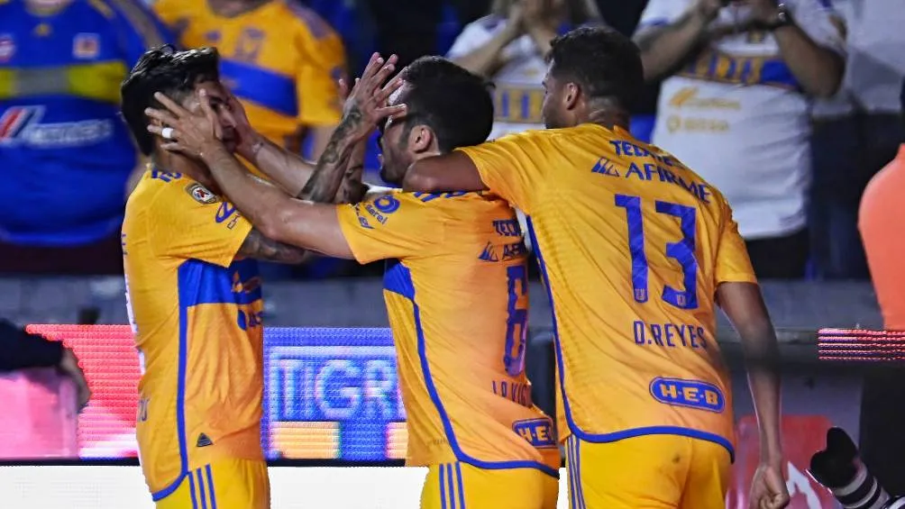 Tigres celebra la victoria ante Santos