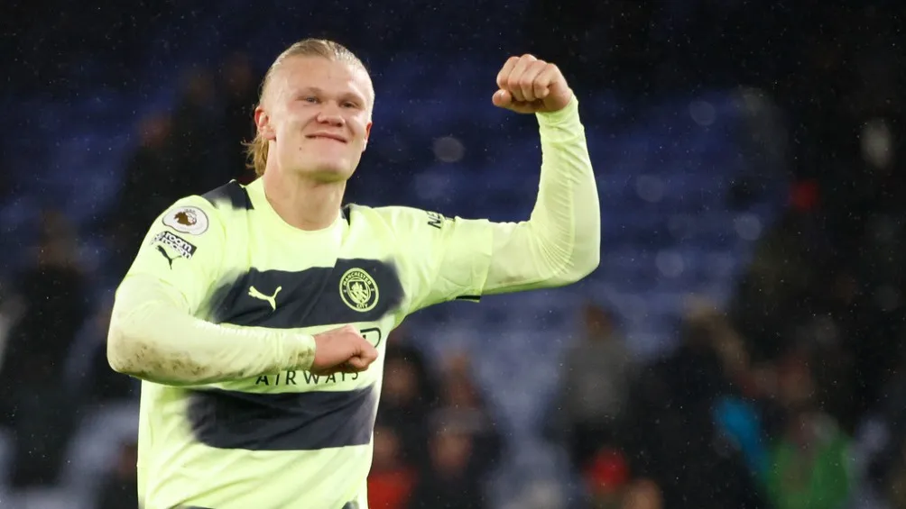 Erling Haaland en partido con el Manchester City