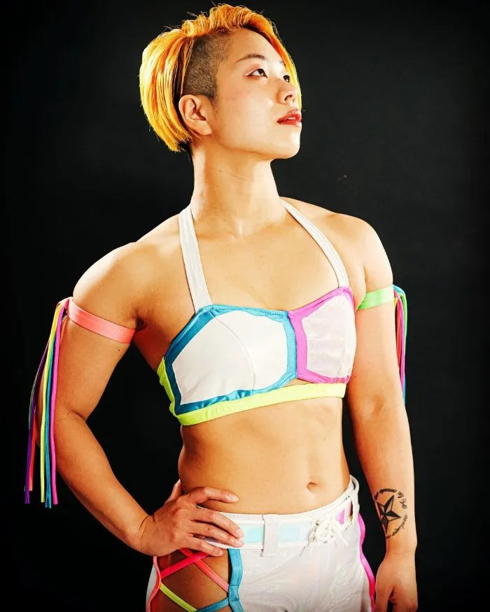 Kaho Kobayashi entra al ritmo de Valentín Elizalde