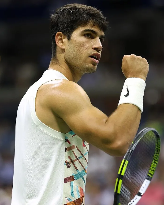 Carlos venció a Lloyd Harris