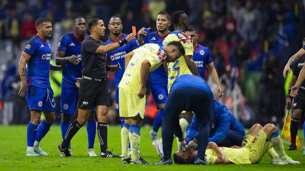 Charly Rodríguez se fue expulsado