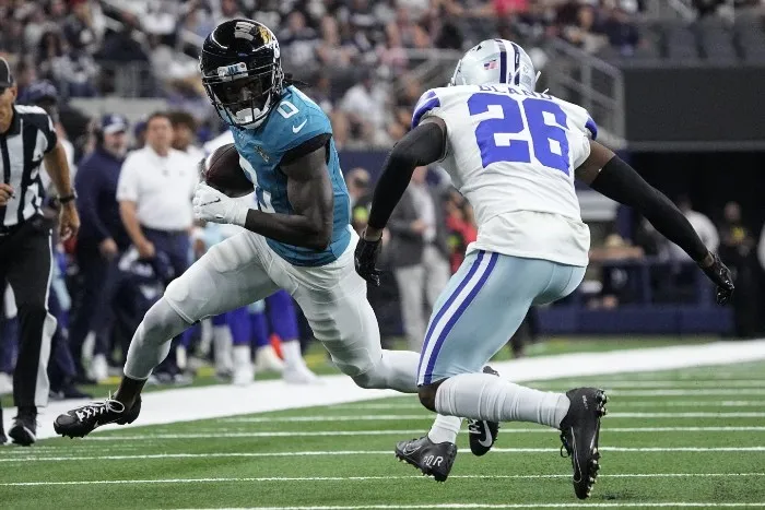 AP Jaguars enfrentando a Dallas