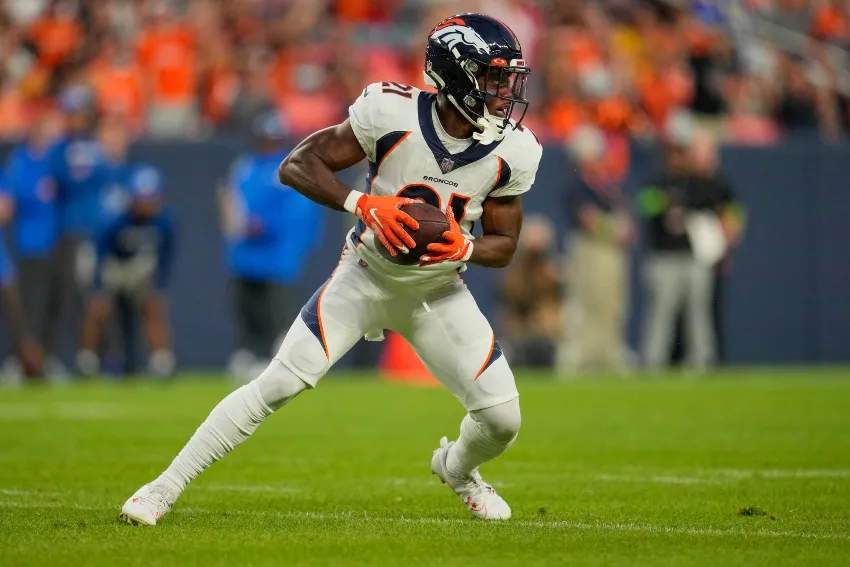 Acarreo de balón por parte de Broncos