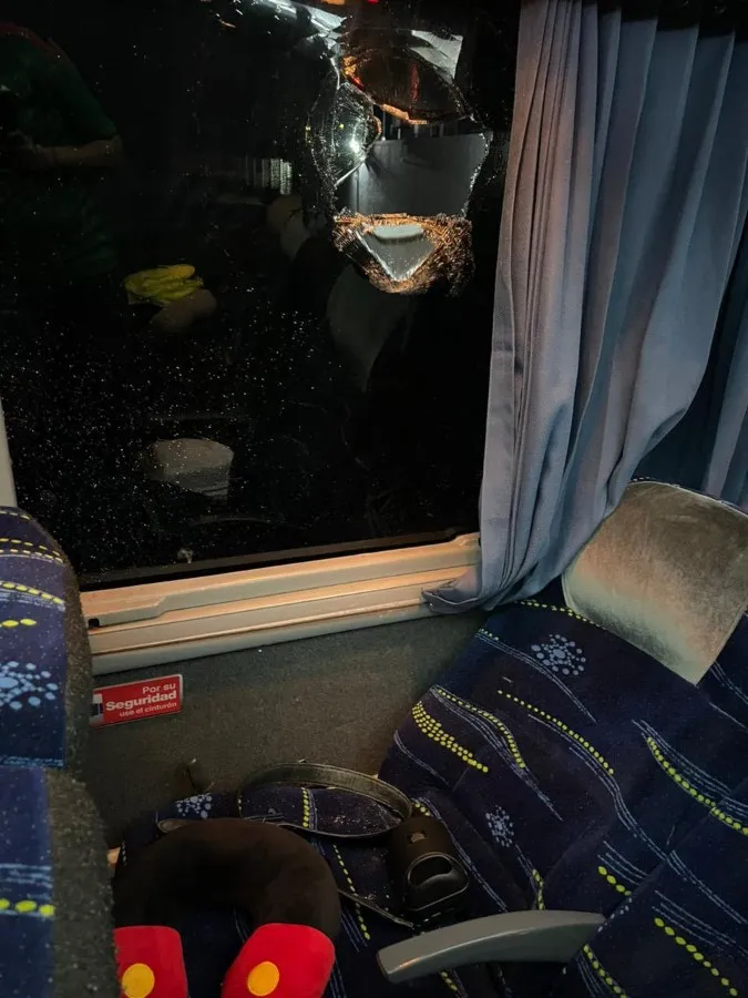 Parte de los daños hacia los autobuses