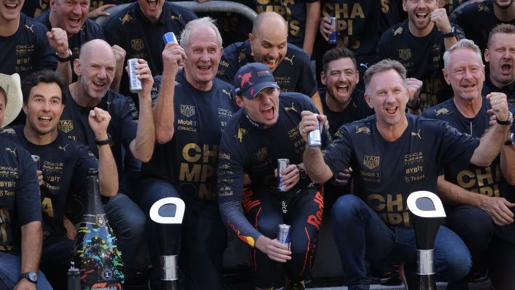 Red Bull celebrando el campeonato de constructores