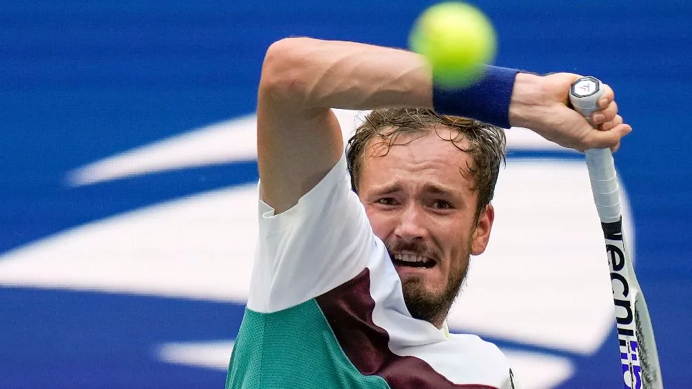 El ruso pasó a las semifinales