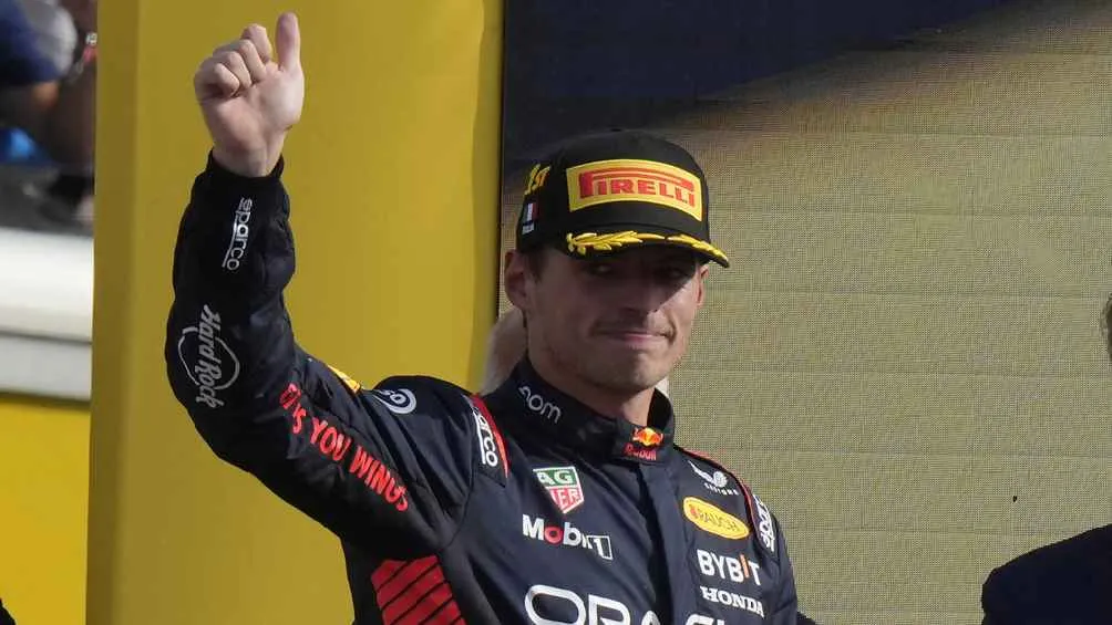 AP Max Verstappen está imbatible